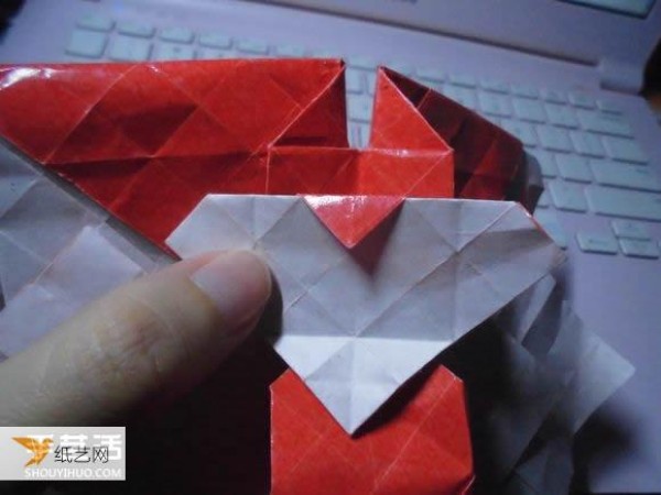 Super complicated kissing fish heart origami illustration process