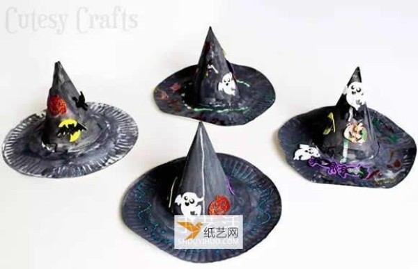 Illustration of how to make Halloween hats for children