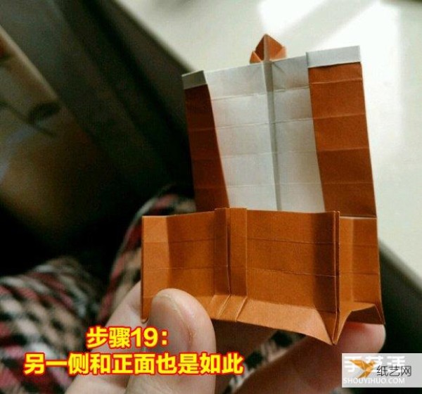 Focus on the illustrated step-by-step tutorial of folding paper treasure boxes purely by hand