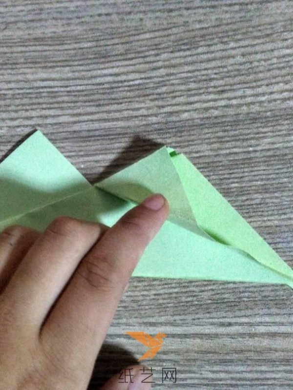 Simple 3D four-leaf clover origami tutorial