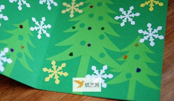 Experience the colorful and wonderful production tutorial of DIY Christmas cards