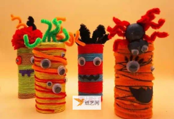 How to make little Halloween monsters using paper rolls