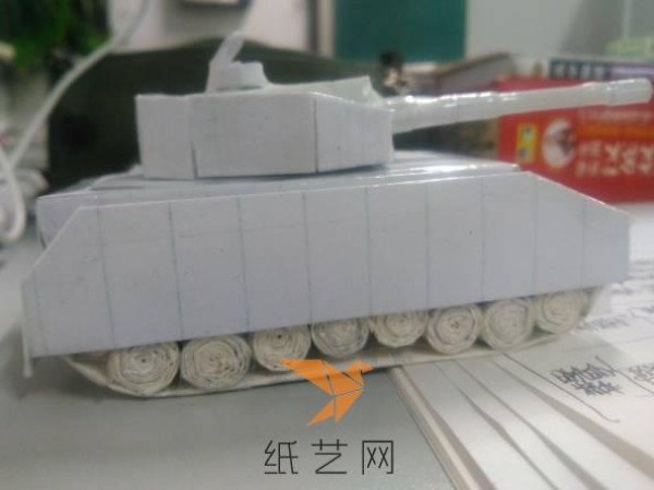 Beautiful paper tank model