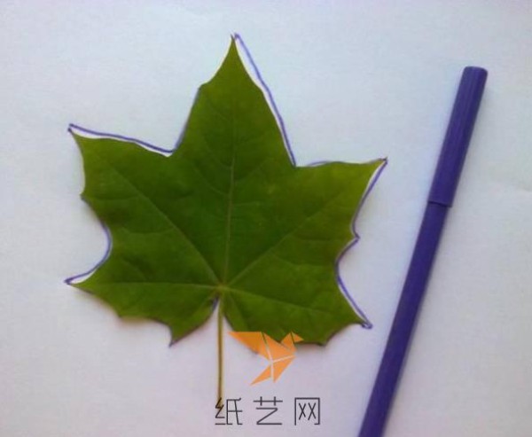 Simple and realistic handmade non-woven leaf coaster tutorial