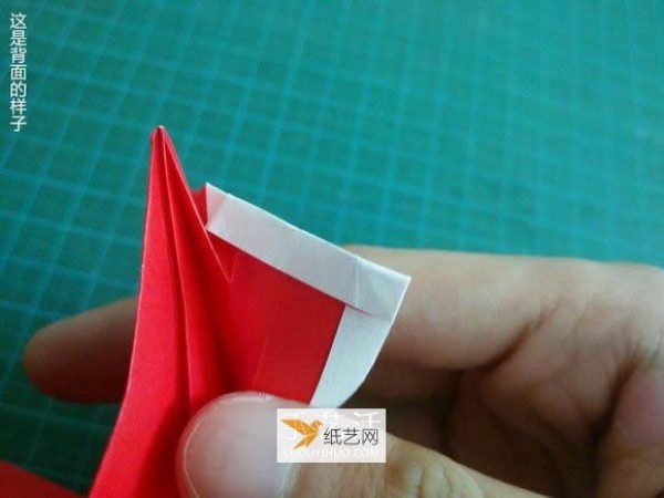 Detailed explanation of the illustrated tutorial on how to fold the Christmas crane