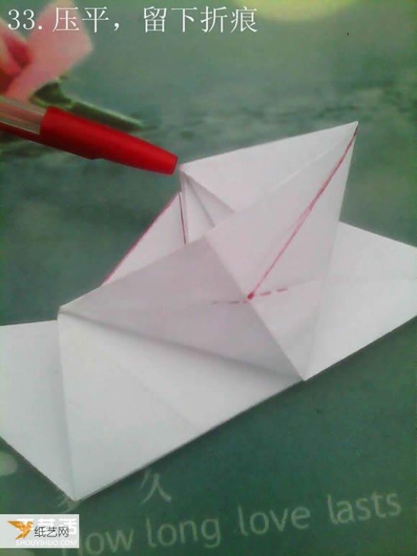 Tetsushi Kamiya’s illustrated tutorial on folding the complex three-dimensional Paper Pegasus