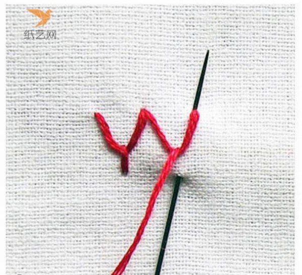 Embroidery tutorial teaches you how to make simple and elegant herringbone embroidery tutorial