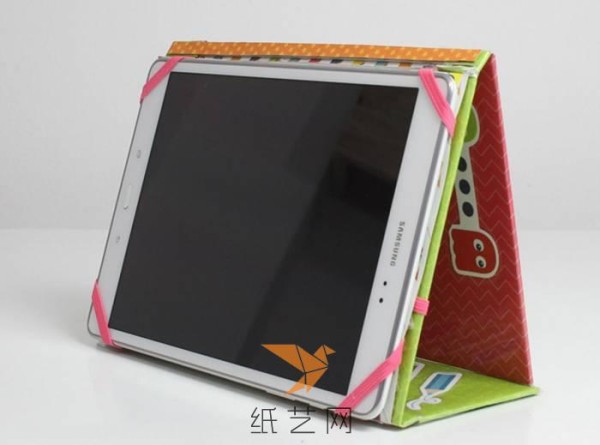 Beautiful DIY tablet case making tutorial