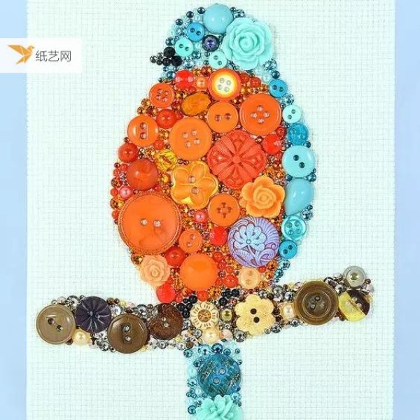 Decorative paintings made of buttons can also be very cute!