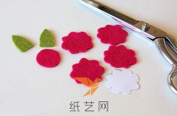 Tutorial on making cute and small non-woven flowers