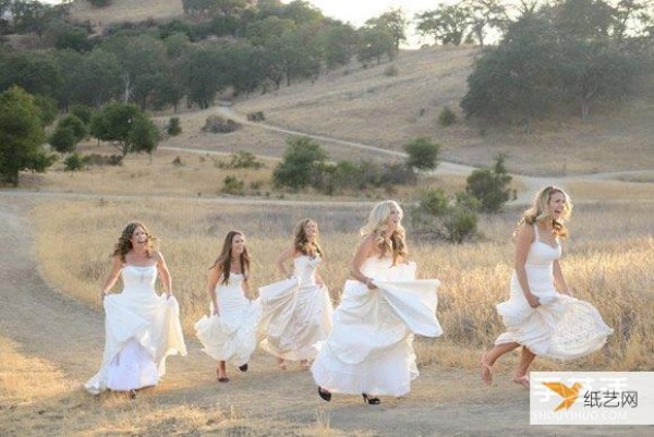 Happiness is taking wedding photos and holding a wedding with your best friend