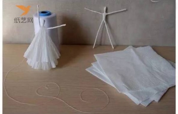 Paper Craft Tutorial Paper Craft Tutorial of a Dancing Girl Made from Wire and Tissue Paper