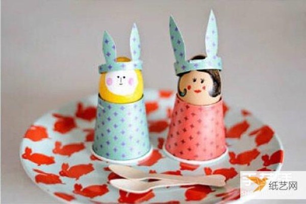 Tutorial on how to make handmade mini-figures using disposable paper cups