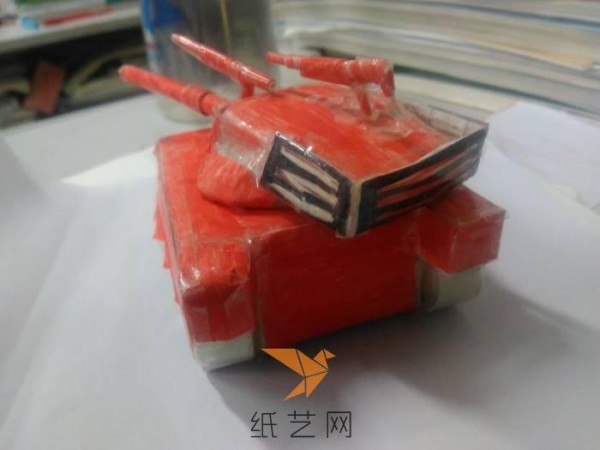 Beautiful paper tank model