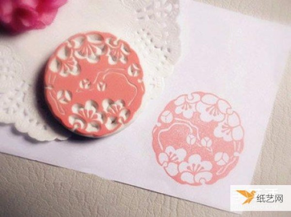 A cute and easy-to-make rubber stamp pattern that is perfect for beginners