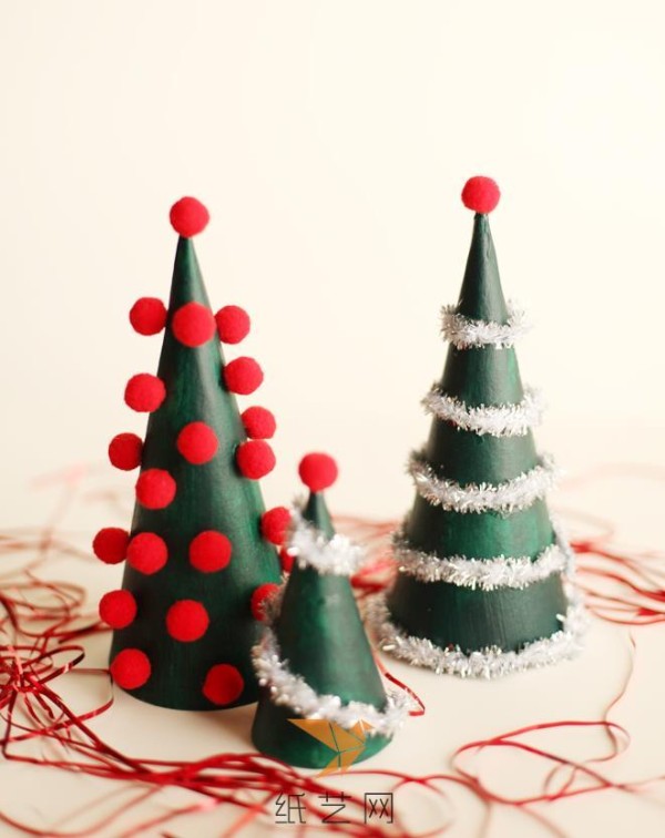 Simple handmade Christmas tree tutorial