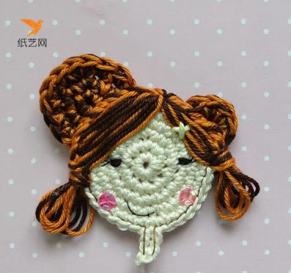 Detailed tutorial for beautiful crochet girl