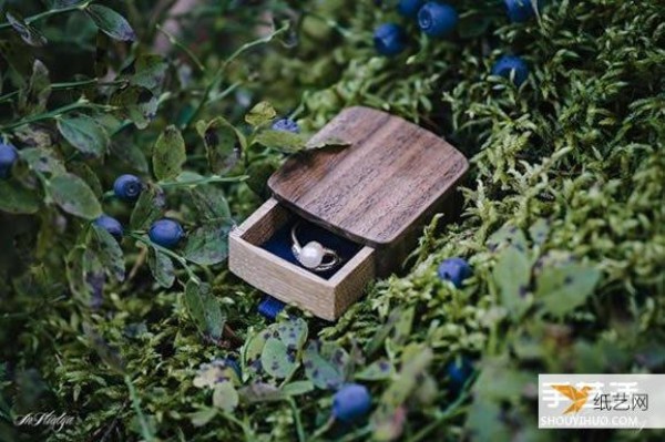 Wooden storage box that looks rustic and warm, specially made for jewelry