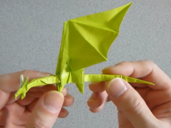 Simple origami dragon handmade tutorial