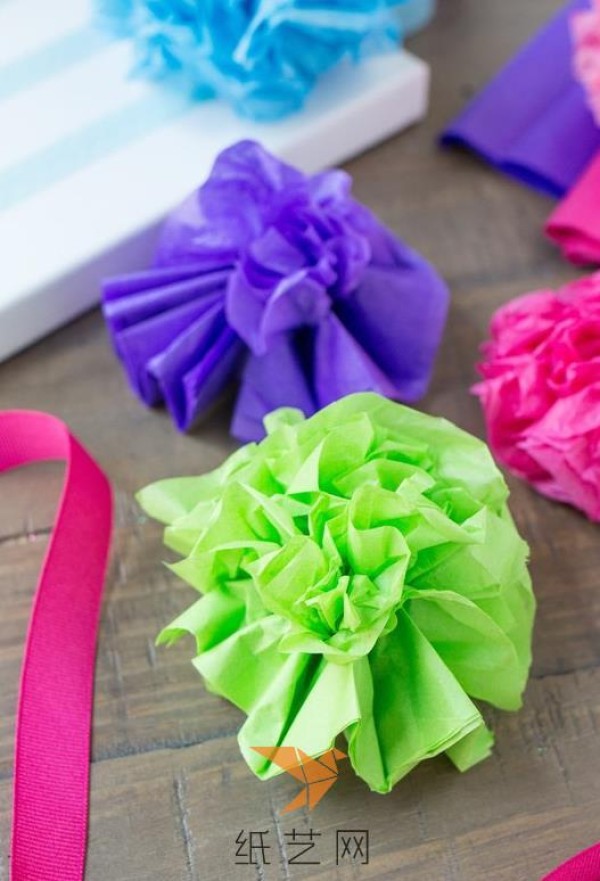 Childrens handmade paper flower Mothers Day gift making tutorial