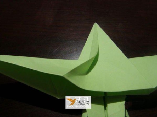 Illustrated tutorial for hand-folding beautiful three-dimensional crane dance