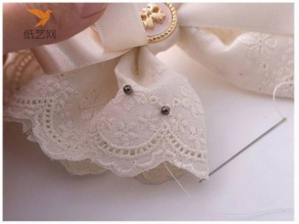 Fabric art tutorial Aesthetic style white embroidered bow decorative hairpin fabric art making tutorial