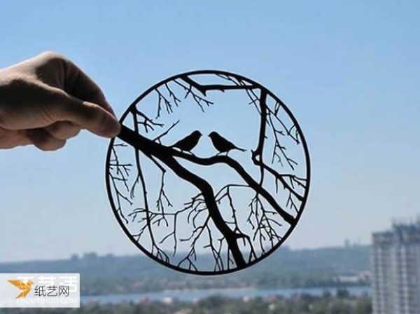 Simple and natural paper-cut works that integrate life into handicrafts