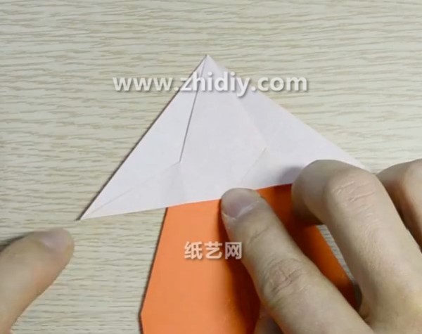 Origami video tutorial for simple origami fox