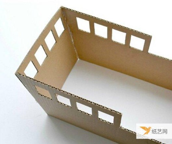 How to make a personalized childrens pirate ship model using corrugated paper