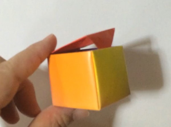 Tutorial on how to make a simple origami box origami storage box