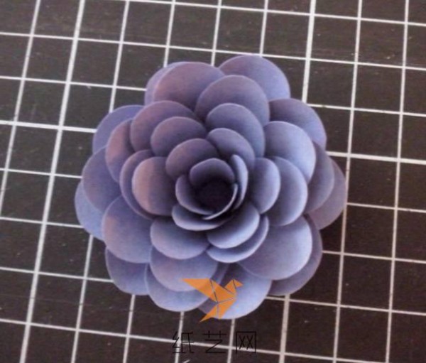 Simple and beautiful multi-petal paper art flower paper rose Valentines Day gift decoration