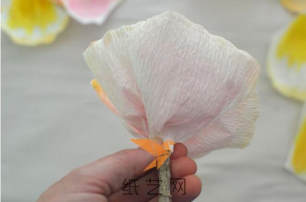 Beautiful handmade DIY paper flower making tutorial