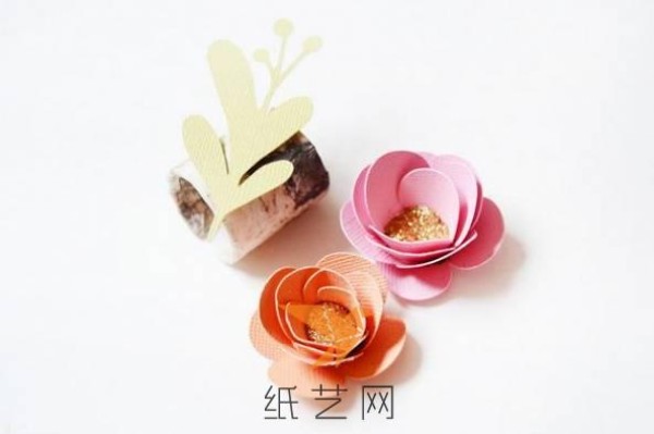 Tutorial on how to make beautiful flower tableware rings