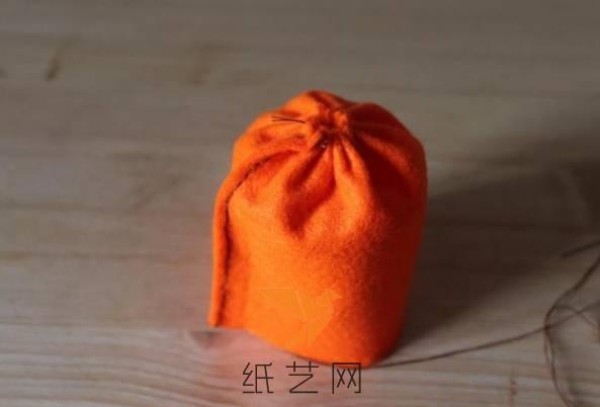 Halloween handmade non-woven small pumpkin doll making tutorial