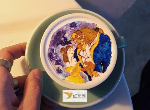 The art in the cup that makes people reluctant to part with it—putting world-famous paintings into coffee latte art