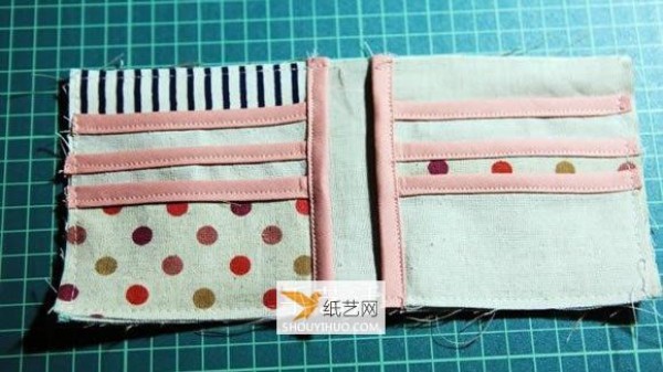 Make a small zipper wallet with card holder function