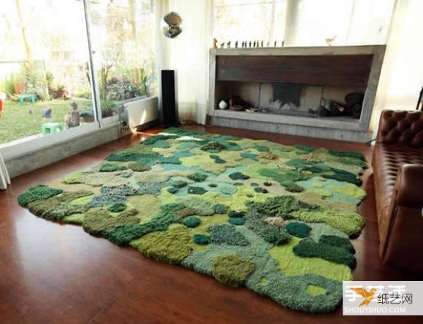 Use carpet waste to hand-knit wool blankets that simulate the natural ecology