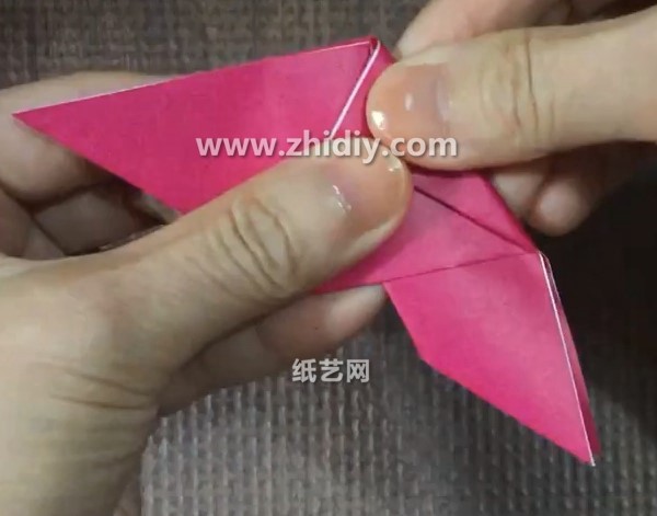 How to fold a simple origami butterfly