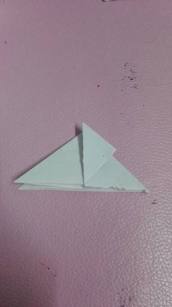 Super cool paper airplane tutorial