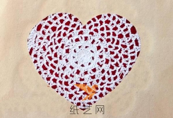 Tutorial on making beautiful heart-shaped shopping bags