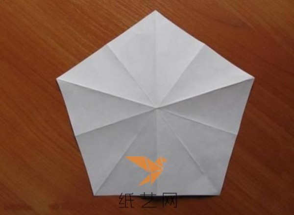 Detailed tutorial on making origami flowers and paper ball flowers. Handmade for a good mood in spring.