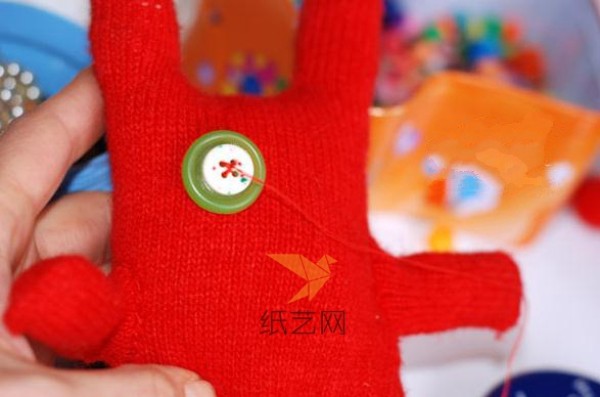 Illustrated tutorial on making cute monster dolls with thread gloves