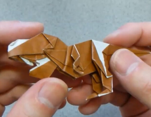 Dinosaur origami encyclopedia—Video tutorial on how to fold origami Tyrannosaurus rex