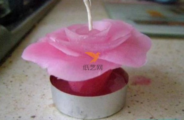 Turn waste into treasure, transformed candles into beautiful camellia candles, creative DIY