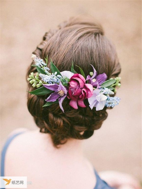 Handmade dreamy flower crown that fulfills your flower fairy dream