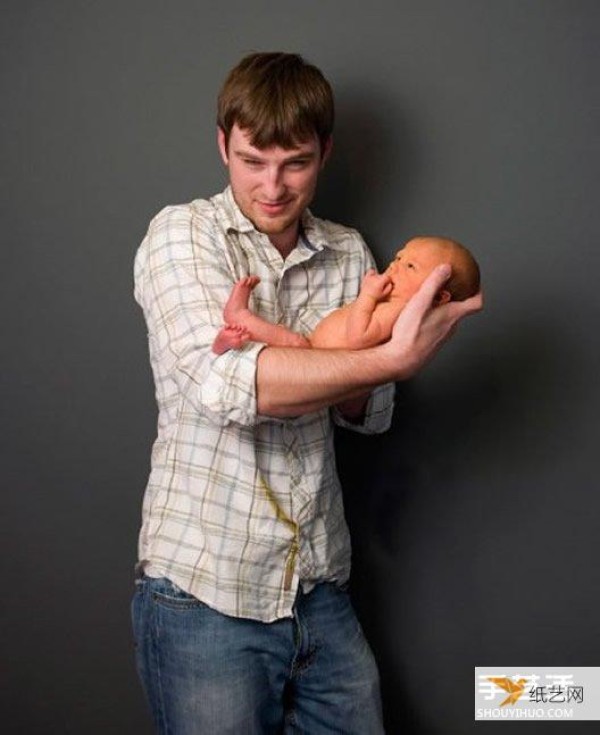 First family photo shoot of newborn baby and mom and dad