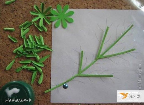 Illustration of the process of making beautiful chrysanthemums by hand using simple cardboard