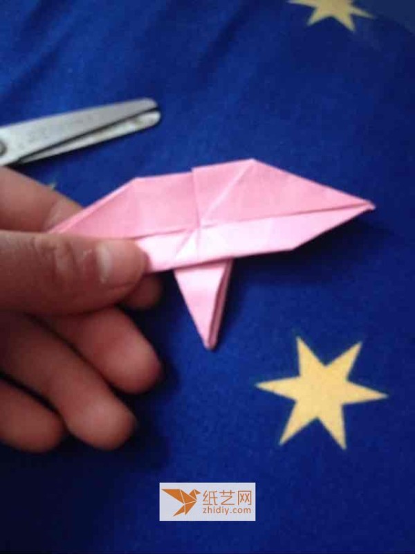 Origami Sakura Illustrated Tutorial