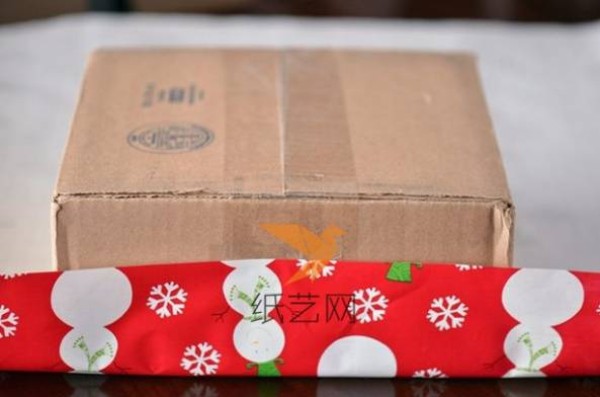 Teach you step-by-step how to wrap Christmas gift boxes perfectly