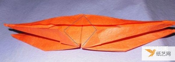 A step-by-step illustrated tutorial on the manual folding of a beautiful and exquisite paper sailboat